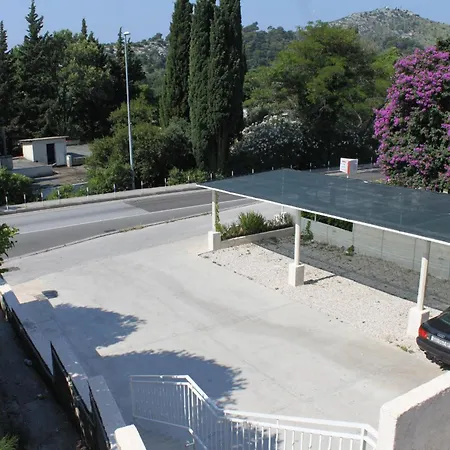 With A Parking Space Mlini, Dubrovnik - 9105 아파트
