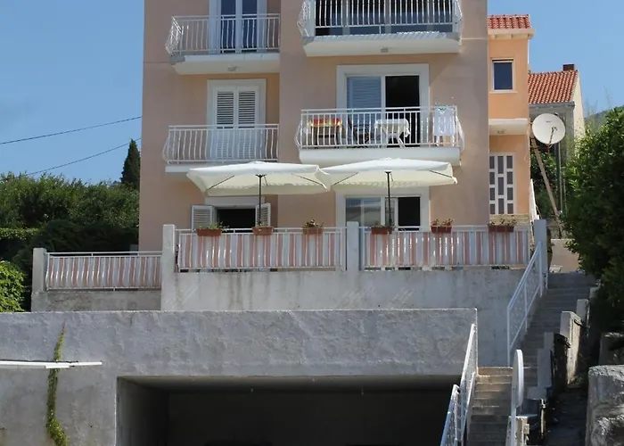 With A Parking Space Mlini, Dubrovnik - 9105 Lejlighed Mlini