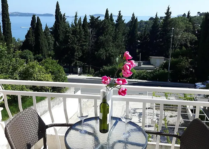 With A Parking Space Mlini, Dubrovnik - 9105 Mlini