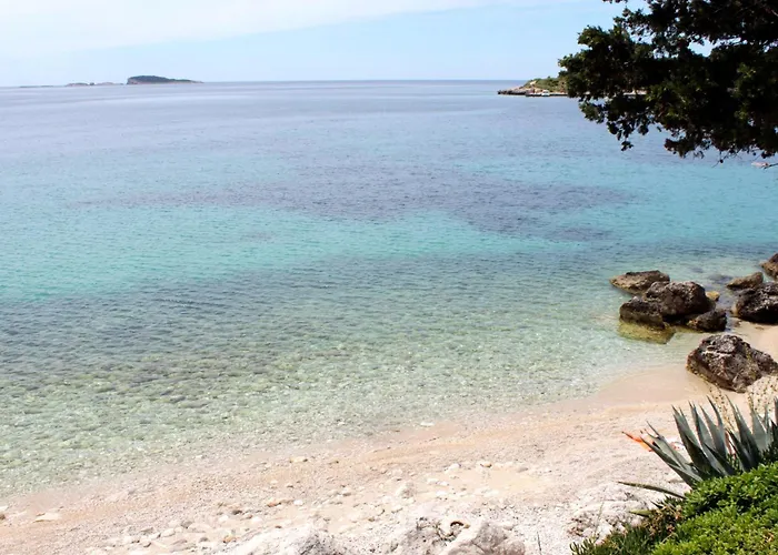 With A Parking Space Mlini, Dubrovnik - 9105 * Mlini